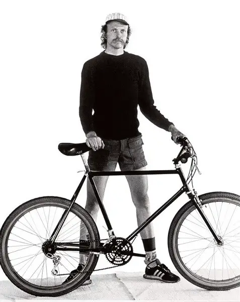 ciclistul Harry Fisher