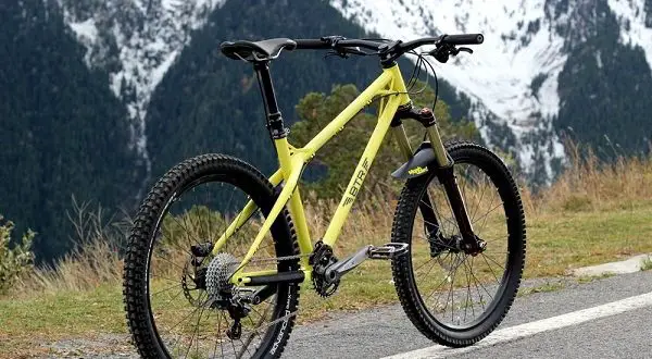 Two-pod sau hardtail - ce să alegi, diferențe