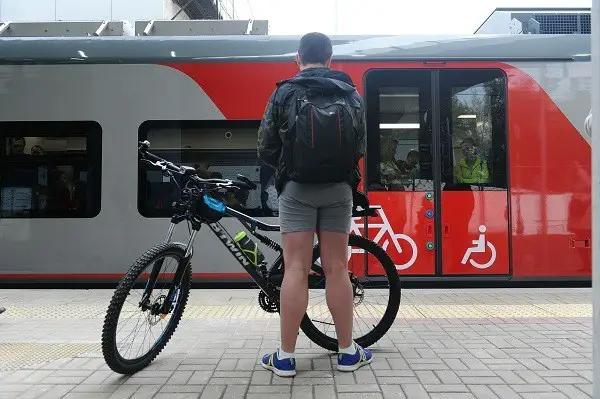 cum să transportați o bicicletă pe un tren